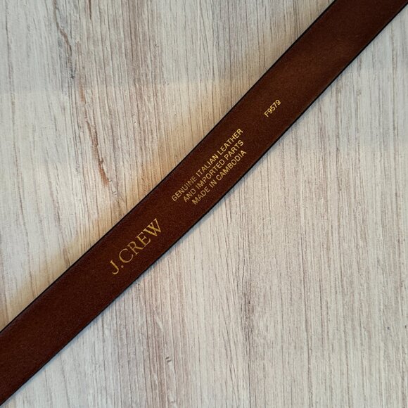 J. Crew Classic Belt in Italian Brown Leather with Gold Hook Size Large - Picture 8 of 9
